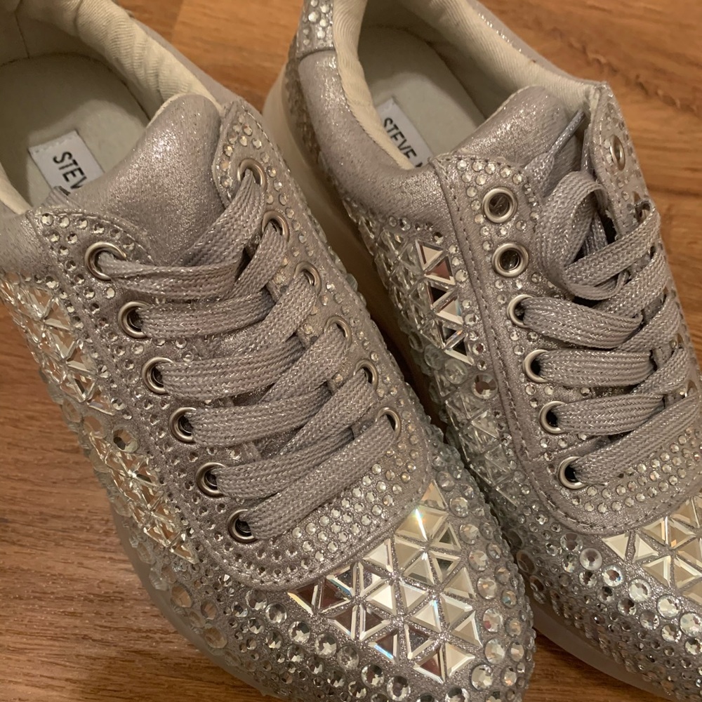 Steve Madden Jewel Sneakers